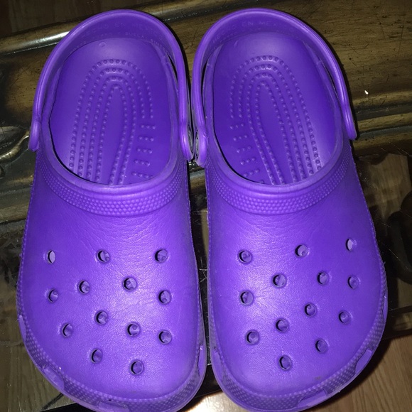 CROCS Other - GIRLS CROCS SIZE 2